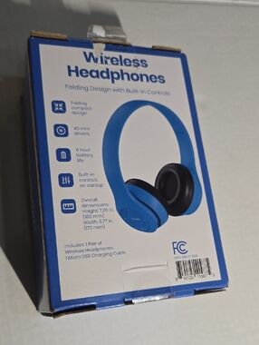 Wireless Folding Headphones With Built-in Controls School Work Kid
